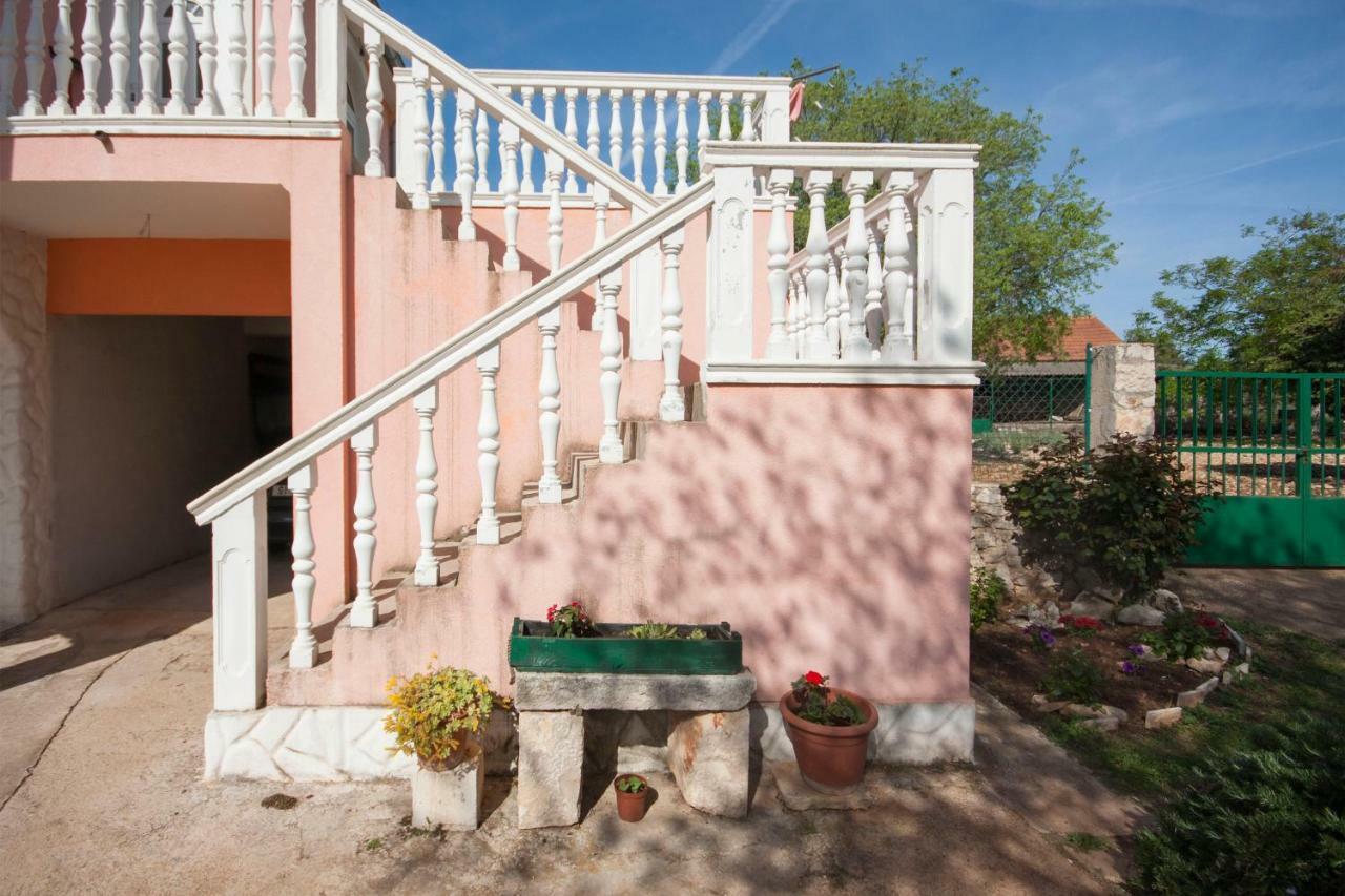 Rooms Katarina Lozovac Exterior photo